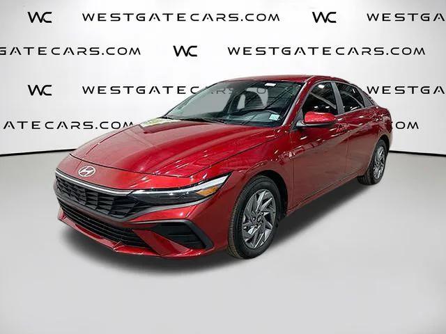 2024 Hyundai Elantra SEL 2024 Hyundai Elantra SEL