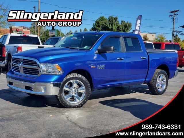 2017 RAM 1500 Big Horn Crew Cab 4x4 57 Box
