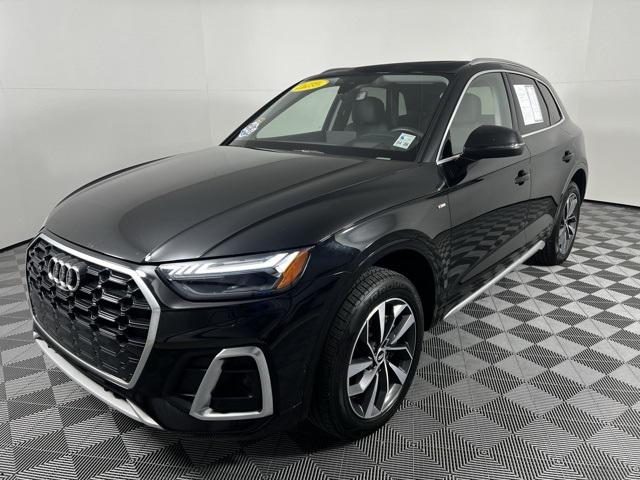2022 Audi Q5 Prestige 45 TFSI S line quattro S tronic 2022 Audi Q5 Prestige 45 TFSI S line quattro S tronic