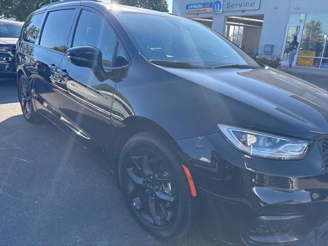 2024 Chrysler Pacifica Limited