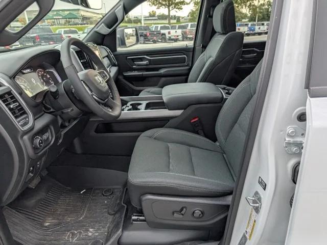 2025 RAM 1500 Big Horn Crew Cab 4x4 57 Box