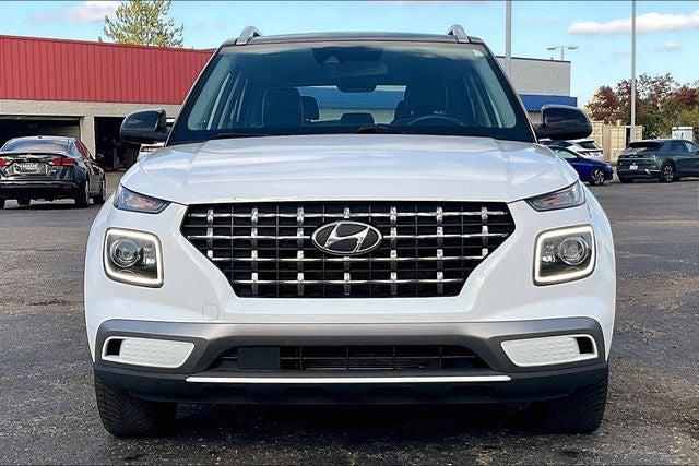 2022 Hyundai Venue Limited 2022 Hyundai Venue Limited