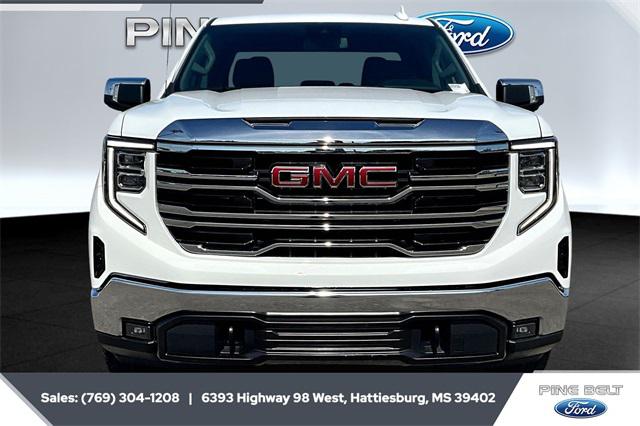 2024 GMC Sierra 1500 2WD Crew Cab Short Box SLT
