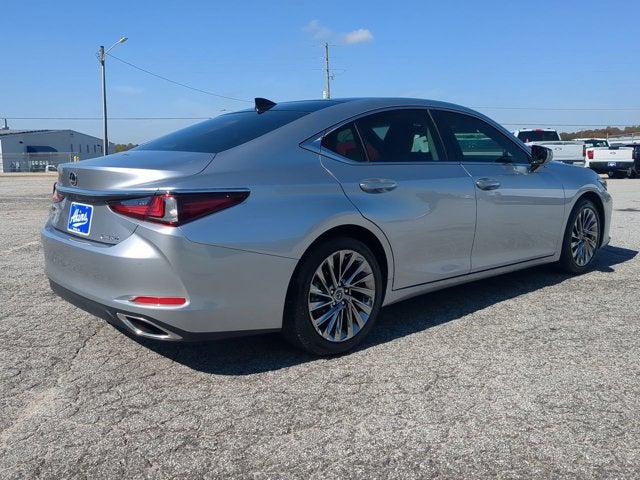 2025 Lexus ES 350 Ultra Luxury