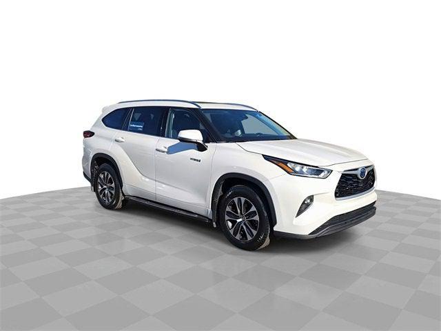 2021 Toyota Highlander Hybrid XLE 2021 Toyota Highlander Hybrid XLE
