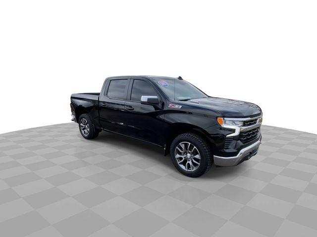 2023 Chevrolet Silverado 1500 4WD Crew Cab Standard Bed LT