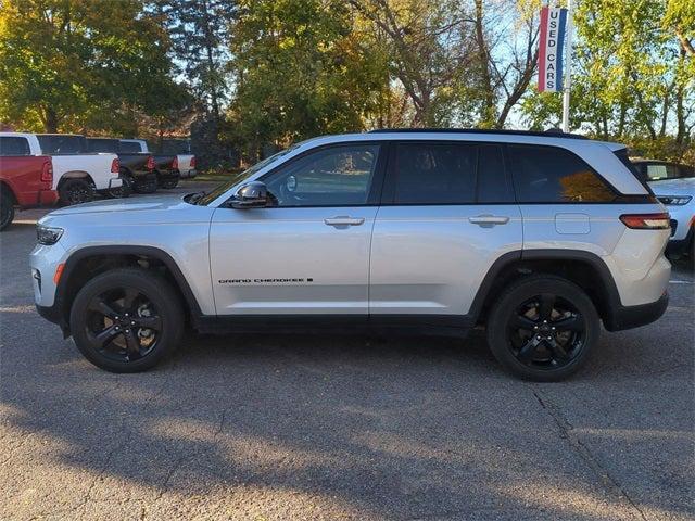 2023 Jeep Grand Cherokee Altitude 4x4 2023 Jeep Grand Cherokee Altitude 4x4