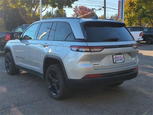 2023 Jeep Grand Cherokee Altitude 4x4 2023 Jeep Grand Cherokee Altitude 4x4