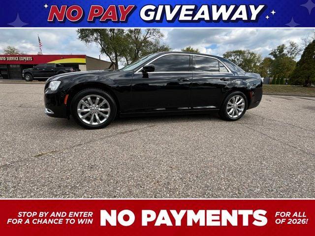 2022 Chrysler 300 Touring AWD