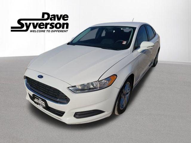 2016 Ford Fusion SE 2016 Ford Fusion SE