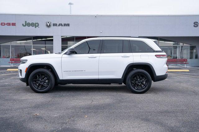 2025 Jeep Grand Cherokee Laredo X 4x4 2025 Jeep Grand Cherokee Laredo X 4x4