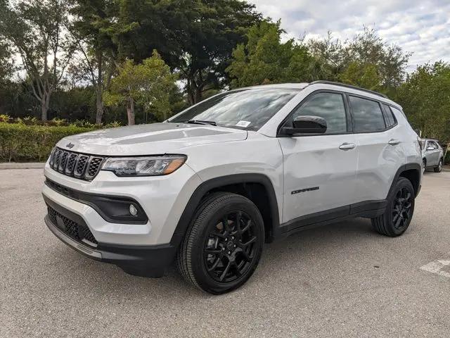 2026 Jeep Compass Latitude Altitude