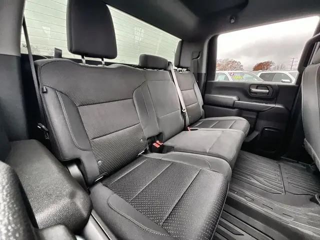 2026 GMC Sierra 2500HD Crew Cab, Standard Bed, Pro, 4WD