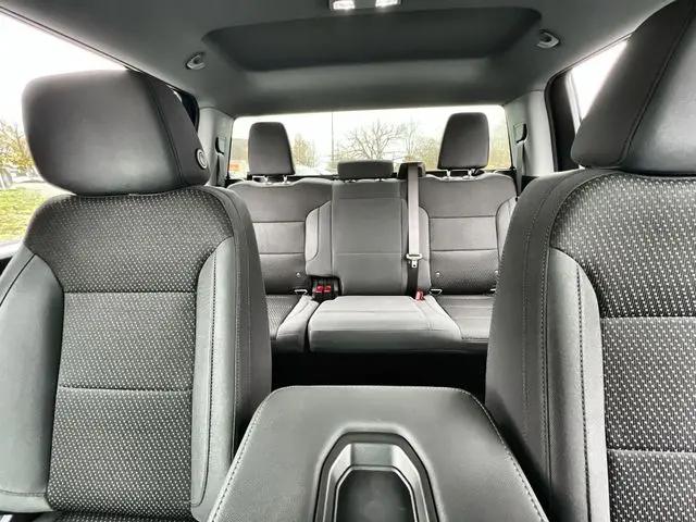 2026 GMC Sierra 2500HD Crew Cab, Standard Bed, Pro, 4WD