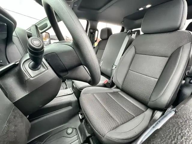 2026 GMC Sierra 2500HD Crew Cab, Standard Bed, Pro, 4WD