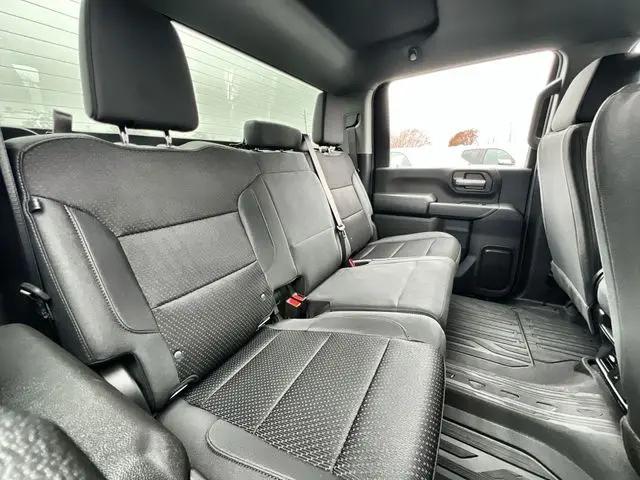 2026 GMC Sierra 2500HD Crew Cab, Standard Bed, Pro, 4WD