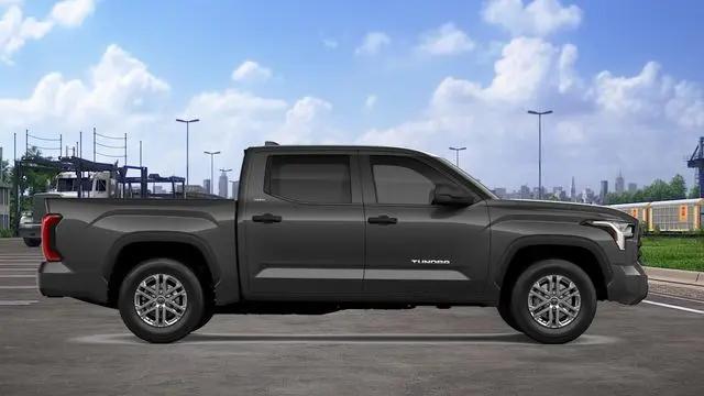2026 Toyota Tundra SR5 CrewMax 5.5' Bed
