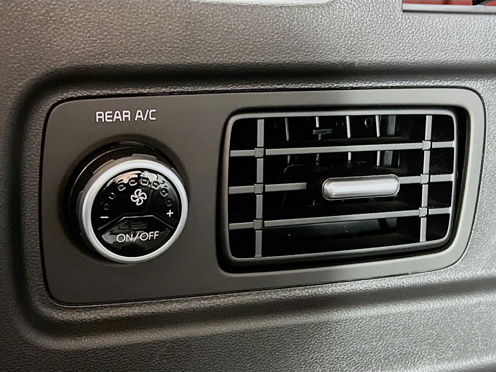2026 Hyundai Santa Fe SEL - Photo 26