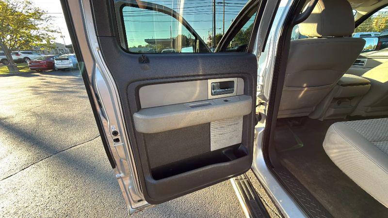 2010 Ford F-150 XLT