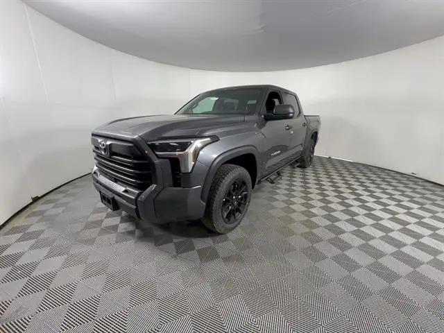 2026 Toyota Tundra SR5 CrewMax 5.5' Bed