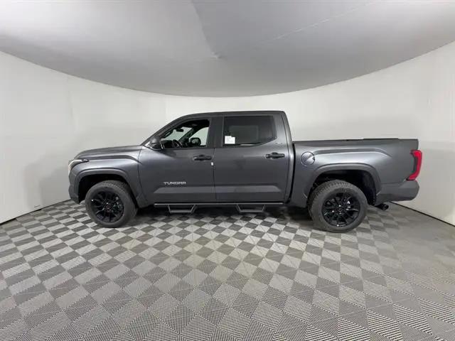 2026 Toyota Tundra SR5 CrewMax 5.5' Bed