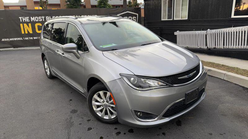 2018 Chrysler Pacifica Touring L