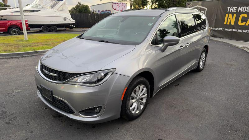 2018 Chrysler Pacifica Touring L