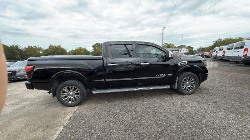 2021 Nissan Titan XD Crew Cab Platinum Reserve 4x4