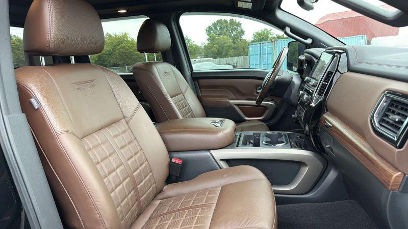 2021 Nissan Titan XD Crew Cab Platinum Reserve 4x4