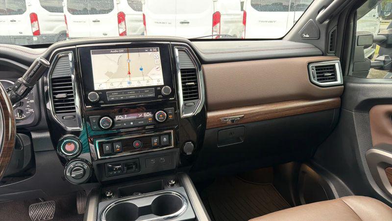 2021 Nissan Titan XD Crew Cab Platinum Reserve 4x4