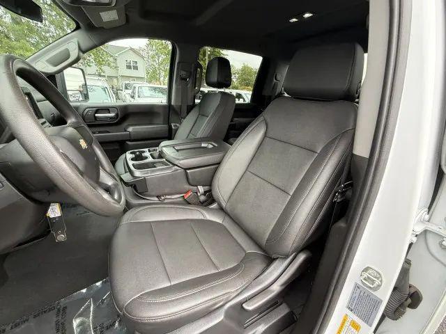 2023 Chevrolet Silverado 3500HD 4WD Crew Cab Long Bed WT