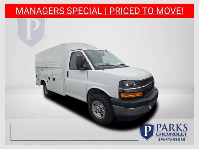2025 Chevrolet Express Cutaway Work Van for sale in Spartanburg, SC