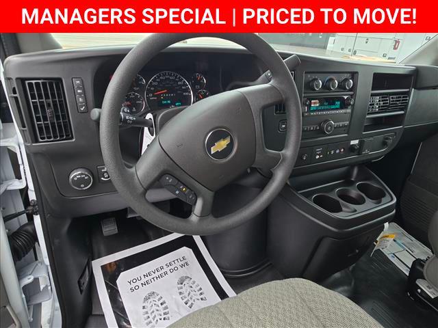 2025 Chevrolet Express Cutaway Work Van