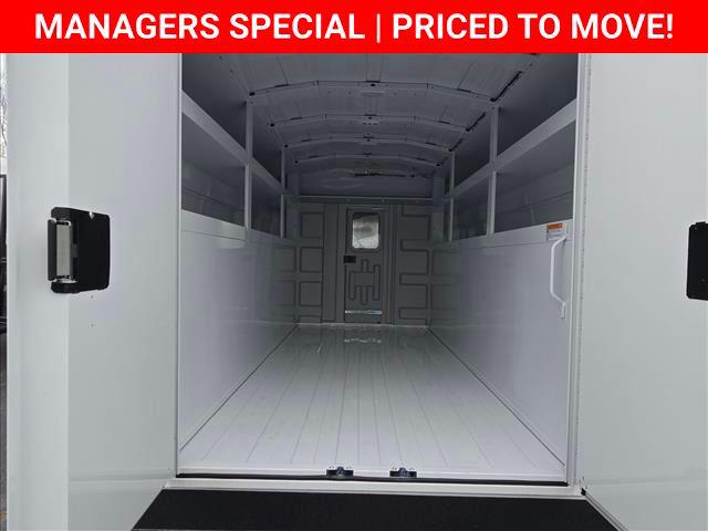 2025 Chevrolet Express Cutaway Work Van