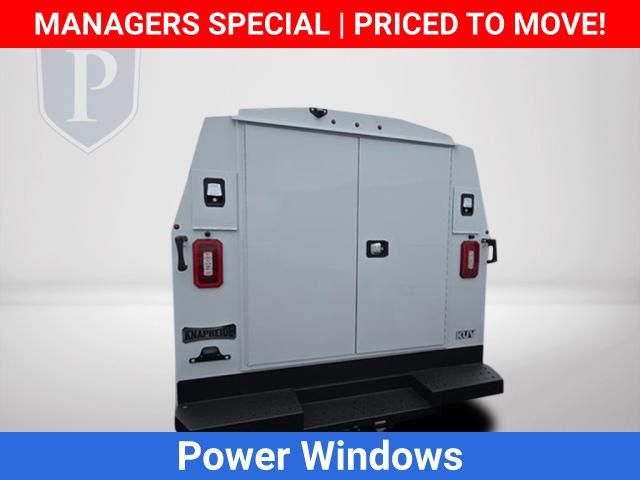 2025 Chevrolet Express Cutaway Work Van