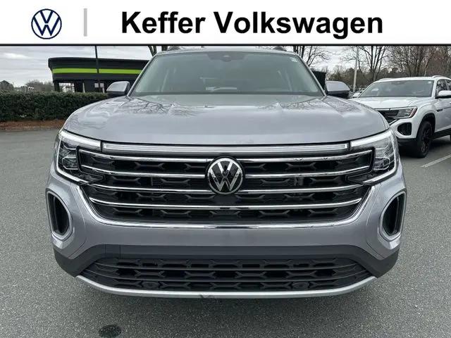 2026 Volkswagen Atlas SE with Technology