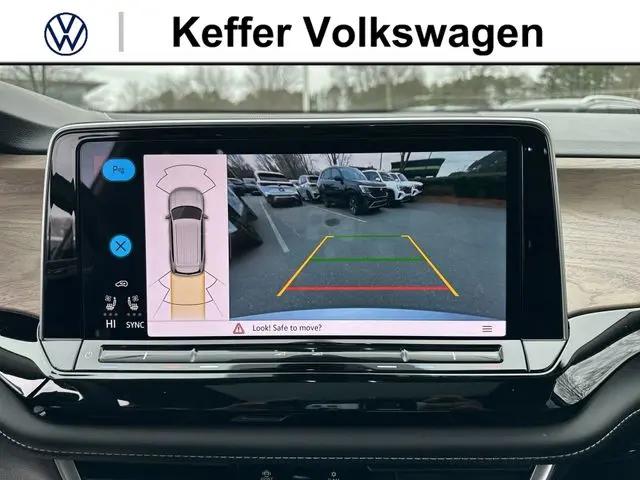 2026 Volkswagen Atlas SE with Technology