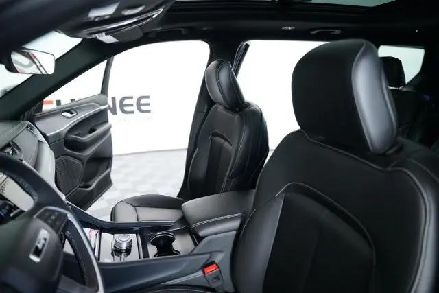2025 Jeep Grand Cherokee L Limited 4x4