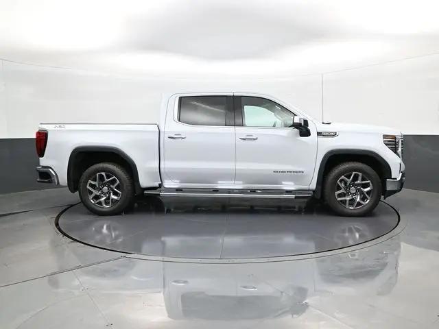 2026 GMC Sierra 1500 Crew Cab, Short Bed, SLT, 4WD