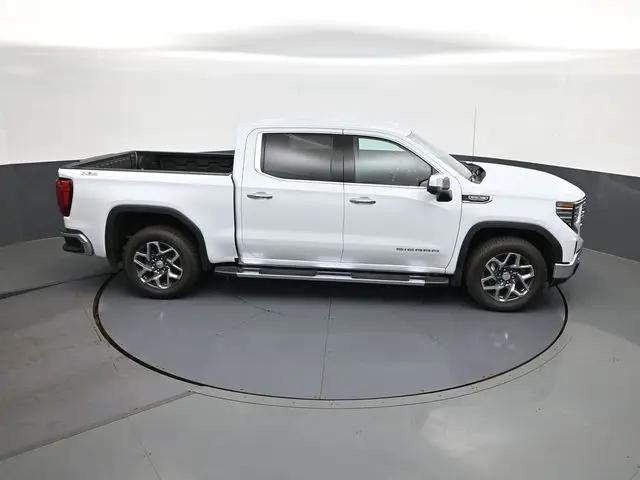 2026 GMC Sierra 1500 Crew Cab, Short Bed, SLT, 4WD