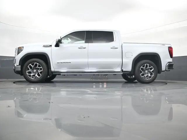 2026 GMC Sierra 1500 Crew Cab, Short Bed, SLT, 4WD