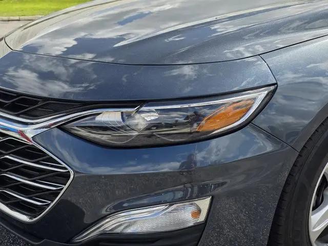 2020 Chevrolet Malibu FWD LS