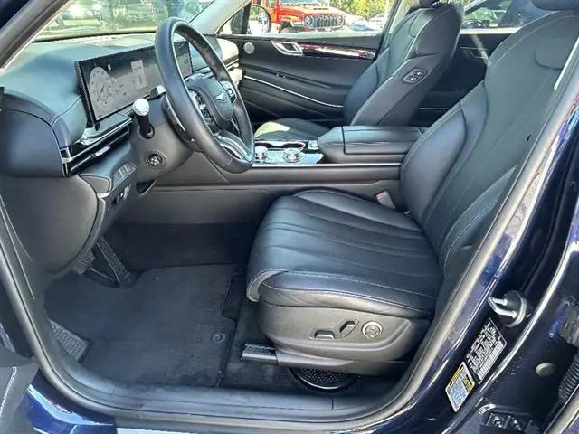 2025 Genesis GV80 2.5T Standard AWD