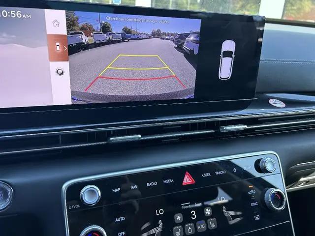 2025 Genesis GV80 2.5T Standard AWD