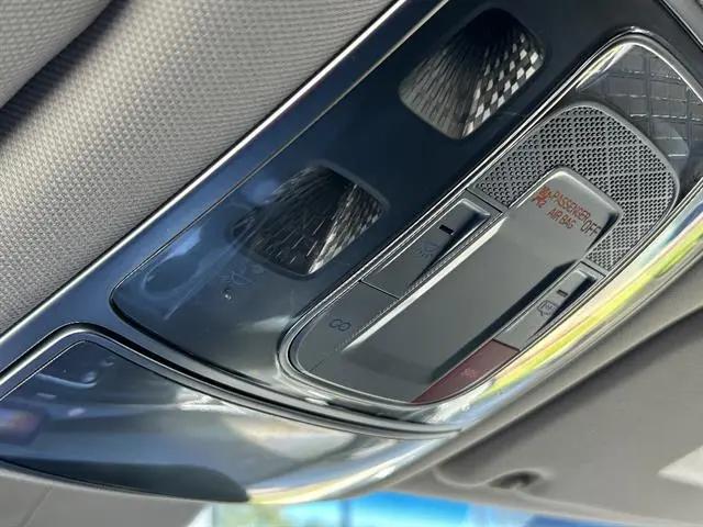 2025 Genesis GV80 2.5T Standard AWD