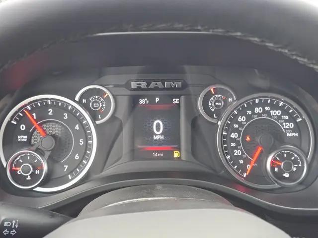 2026 Ram 1500 Big Horn Crew Cab 4x4 57 Box