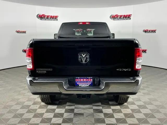 2023 Ram 2500 Big Horn Crew Cab 4x4 8' Box