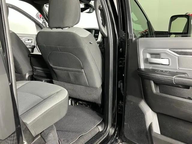 2023 Ram 2500 Big Horn Crew Cab 4x4 8' Box
