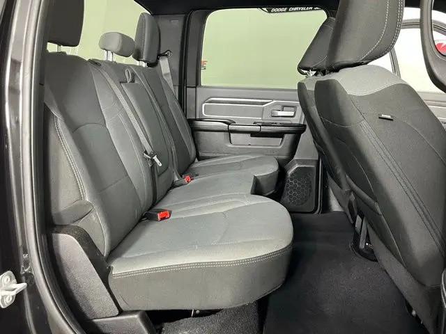 2023 Ram 2500 Big Horn Crew Cab 4x4 8' Box