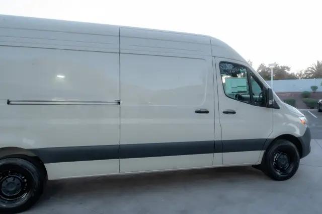 2026 Mercedes-Benz Sprinter 2500 High Roof 4-Cyl Diesel HO